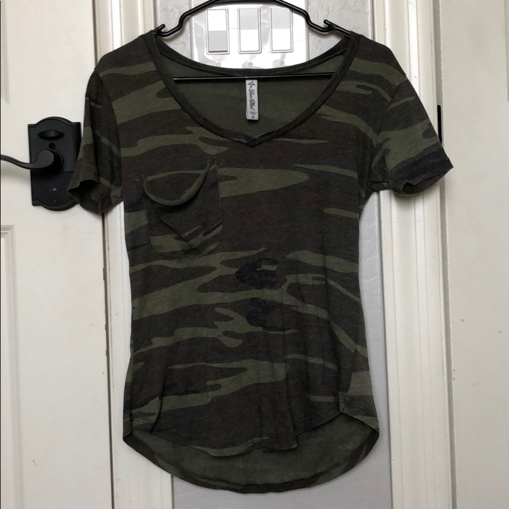 Others follow pocket t-shirt